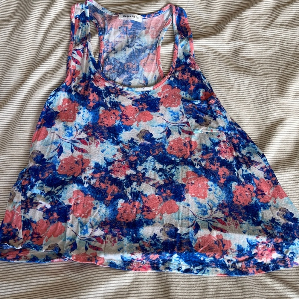 Floral tank